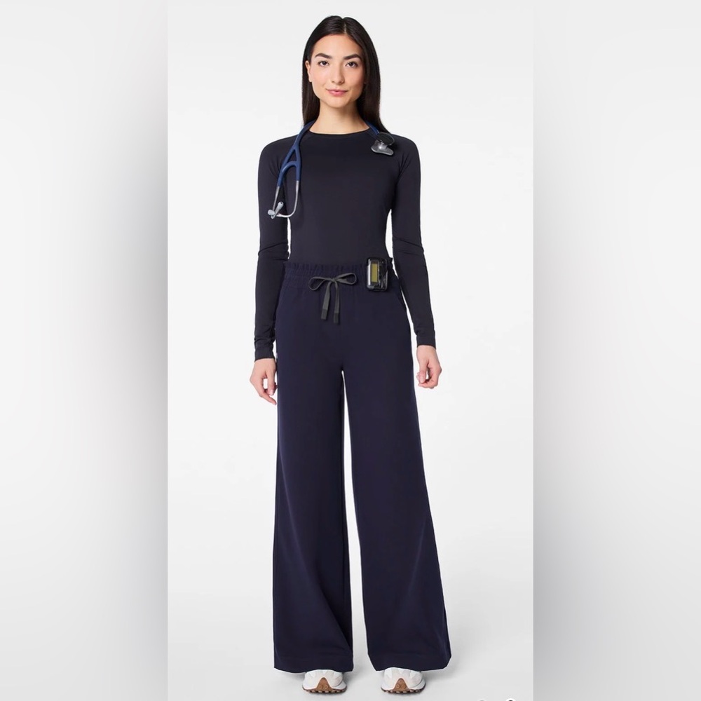 Figs Wide Leg Scrub Pants in Navy